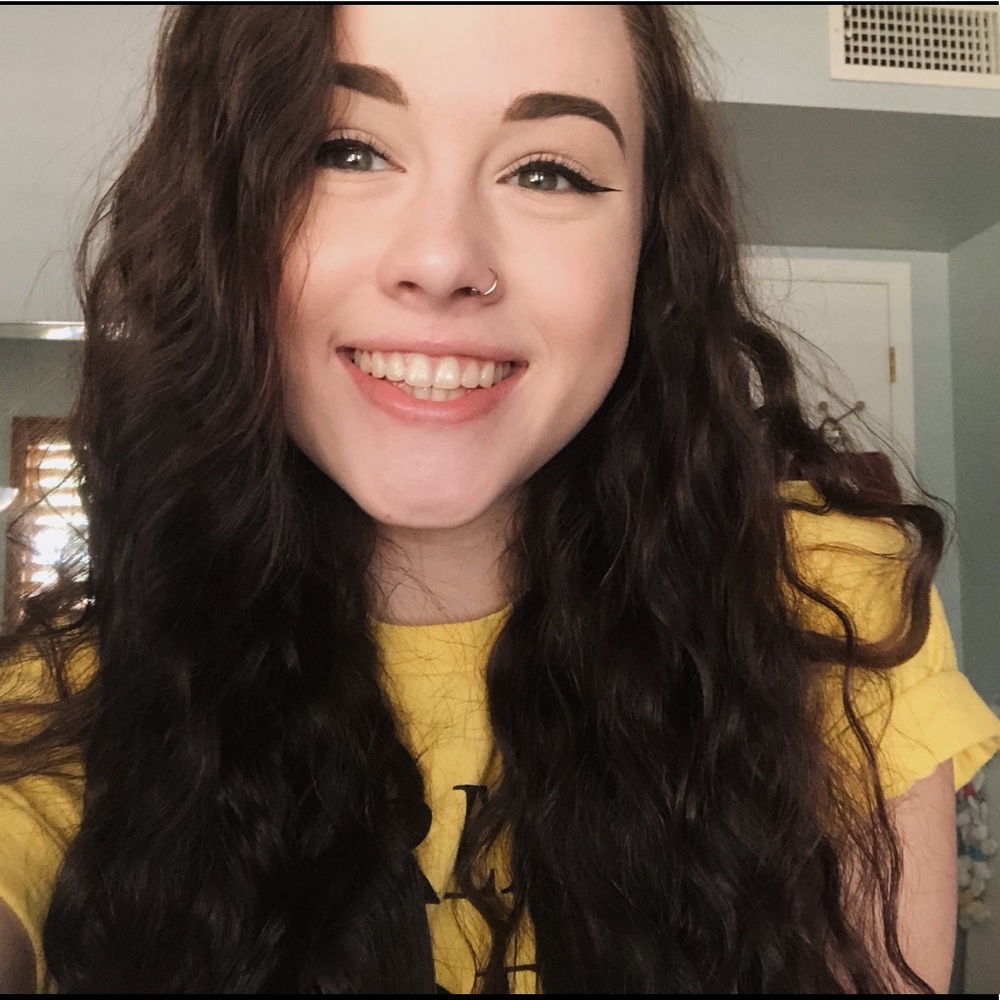 Meet your Posher, Emma